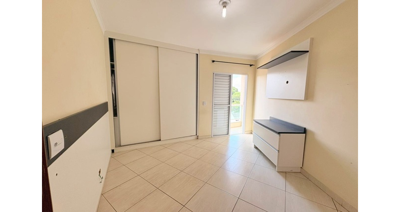  Sobrado à venda no Bairro da Vila Guedes na Rua São Francisco de Assis,