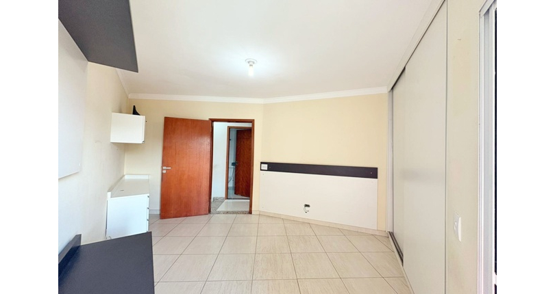  Sobrado à venda no Bairro da Vila Guedes na Rua São Francisco de Assis,