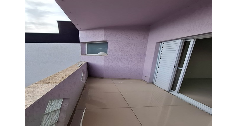 Lindo Sobrado à venda no Bairro do City Recanto Anastácio na Rua João Ferrero Versino