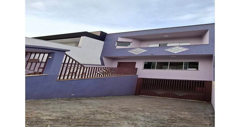 Lindo Sobrado à venda no Bairro do City Recanto Anastácio na Rua João Ferrero Versino