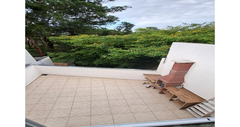 Lindo Sobrado à venda no Bairro do City Recanto Anastácio na Rua João Ferrero Versino