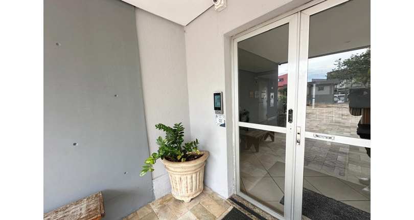  Apartamento à venda no Bairro da Vila Mangalot na Rua Alvorada do Norte 158