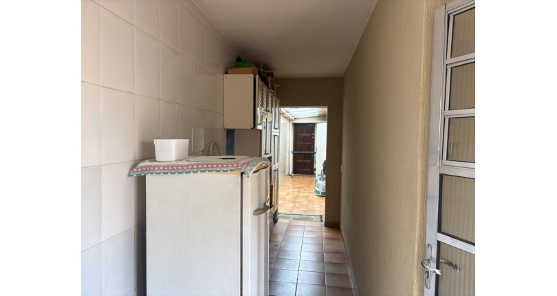 Casa à venda no Bairro do Parque São Domingos 