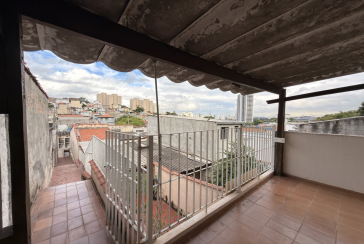 Sobrado à venda no Bairro da Vila dos Remédios na Rua Antônio Ayrosa