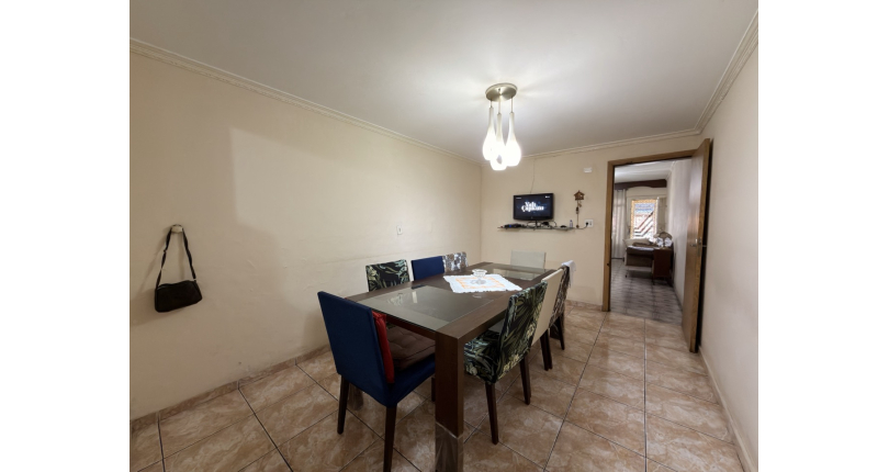 Sobrado à venda no Bairro da Vila dos Remédios na Rua Antônio Ayrosa