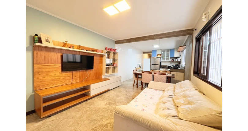 Oportunidade: Bela Casa Térrea à venda no Bairro do Jardim Mangalot na Rua Desembargador Cândido da Cunha Cintra