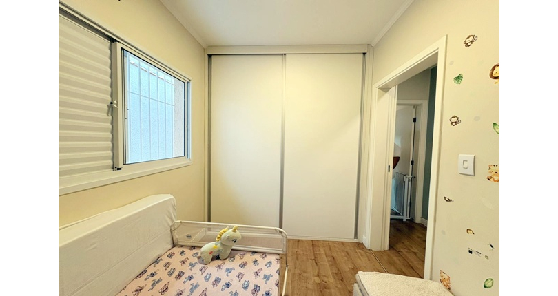 Oportunidade: Bela Casa Térrea à venda no Bairro do Jardim Mangalot na Rua Desembargador Cândido da Cunha Cintra