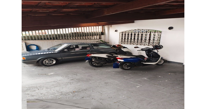 Sobrado à venda no Bairro do Conjunto Residencial Vista Verde na Rua Ricardo Abed