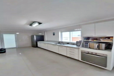 Lindo Sobrado à venda no Bairro do Parque São Domingos na Rua Waltrudes Correa