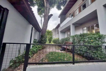 Lindo Sobrado à venda no Bairro do Parque São Domingos na Rua Waltrudes Correa
