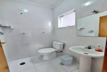 Lindo Sobrado à venda no Bairro do Parque São Domingos na Rua Waltrudes Correa