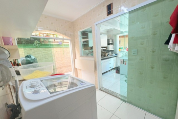  Sobrado à venda no Bairro do Jardim Santo Elias na Rua Durval Fernandes Chaves, 