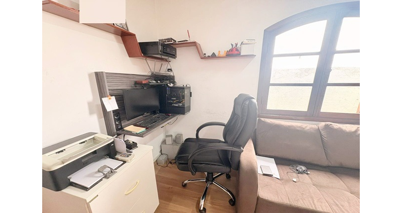  Sobrado à venda no Bairro do Jardim Santo Elias na Rua Durval Fernandes Chaves, 