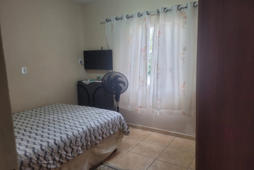 Sobrado à venda no Bairro do Jardim Santo Elias na Avenida Mutinga