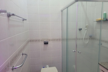 Sobrado à venda no Bairro do Jardim Santo Elias na Avenida Mutinga