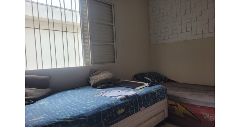 Sobrado à venda no Bairro do Jardim Santo Elias na Avenida Mutinga