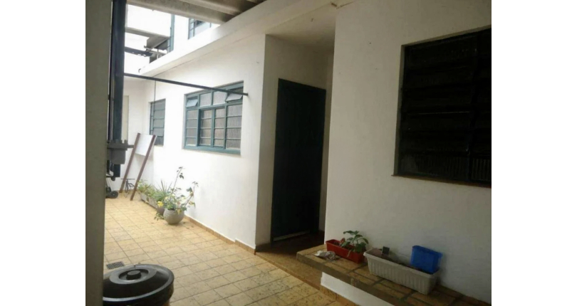  Casa Térrea à venda no Bairro do Parque São Domingos na Rua Brigadeiro Henrique Fontenelle 