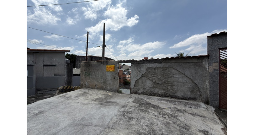 Terreno à venda no Bairro da Vila Guedes na Rua William Hamilton