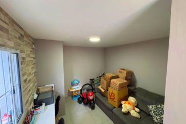 Sobrado à venda no Bairro do Jardim Vista Linda na Rua Erva Cidreira,