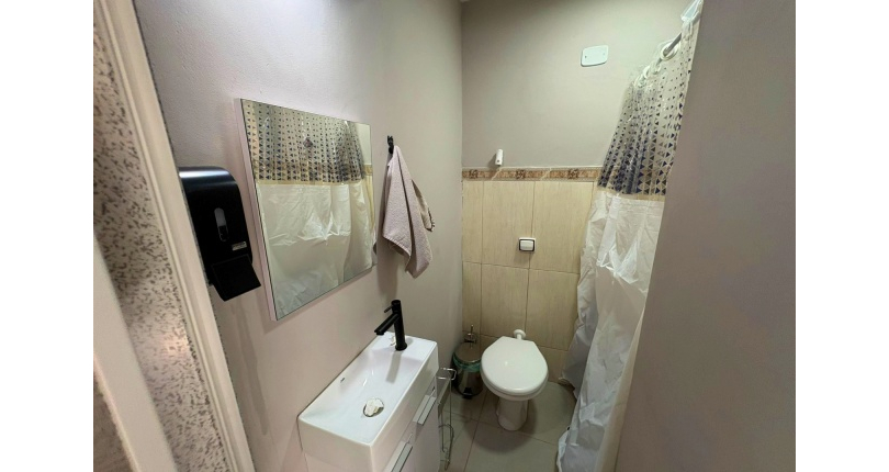 Sobrado à venda no Bairro do Jardim Vista Linda na Rua Erva Cidreira,