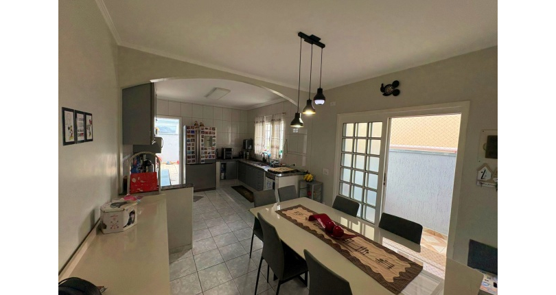 Sobrado à venda no Bairro do Jardim Vista Linda na Rua Erva Cidreira,