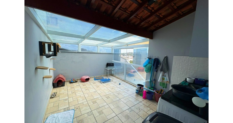 Sobrado à venda no Bairro do Jardim Vista Linda na Rua Erva Cidreira,