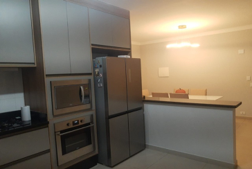 Sobrado à venda no Bairro do Jaraguá na Rua Bacurizeiros,