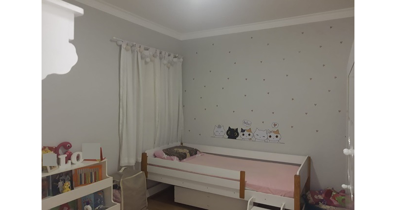 Sobrado à venda no Bairro do Jaraguá na Rua Bacurizeiros,