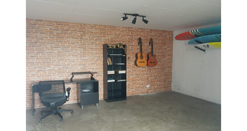 Sobrado à venda no Bairro do Jaraguá na Rua Bacurizeiros,