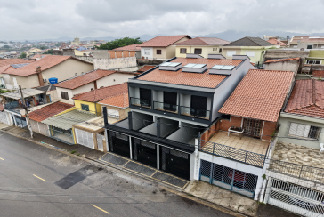Sobrado novo à venda no Bairro do Parque Maria Domitila na Rua Edvard de Vita Godoy 254