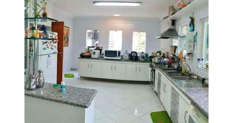 Sobrado à venda no Bairro do City América na Avenida Dom Carmine Rocco, 