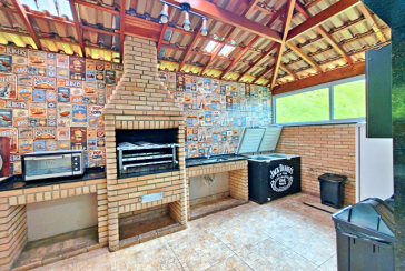  Apartamento à venda no Jaraguá na Avenida Amador Aguiar 1058, 