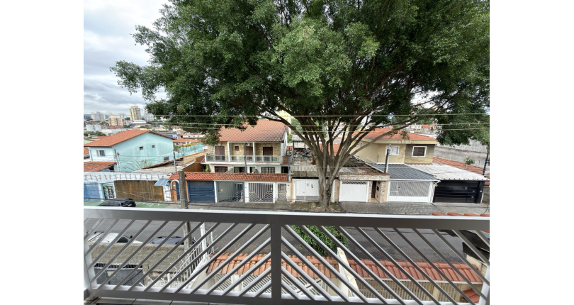 Sobrado à venda no Bairro do Jardim Santo Elias na Rua Benedito da Fonseca Rondon. 