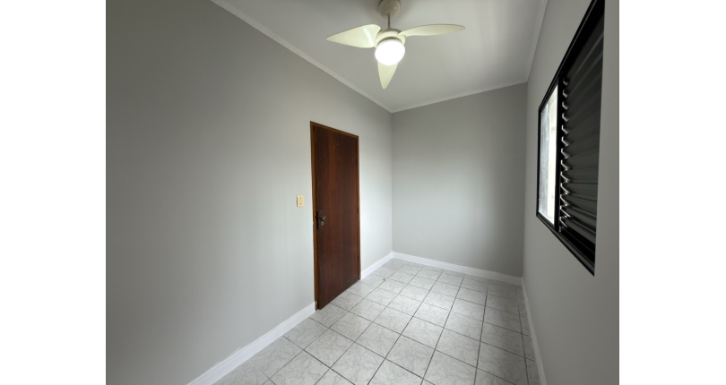 Sobrado à venda no Bairro do Jardim Santo Elias na Rua Benedito da Fonseca Rondon. 