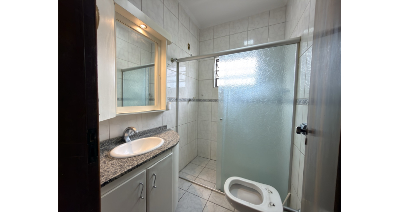 Sobrado à venda no Bairro do Jardim Santo Elias na Rua Benedito da Fonseca Rondon. 