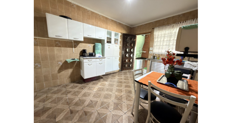 Casa Térrea à venda no Bairro da Vila Pirituba na Rua Luís Cunha