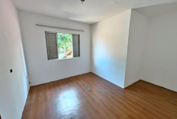 Casa Térrea à venda no Bairro do Parque São Domingos na Rua Professor José Maria Calazans Nogueira