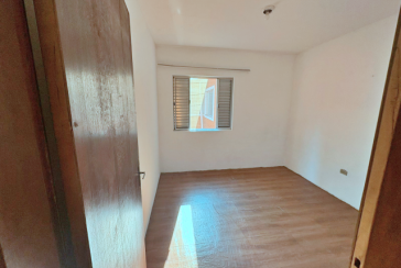 Casa Térrea à venda no Bairro do Parque São Domingos na Rua Professor José Maria Calazans Nogueira