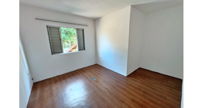 Casa Térrea à venda no Bairro do Parque São Domingos na Rua Professor José Maria Calazans Nogueira