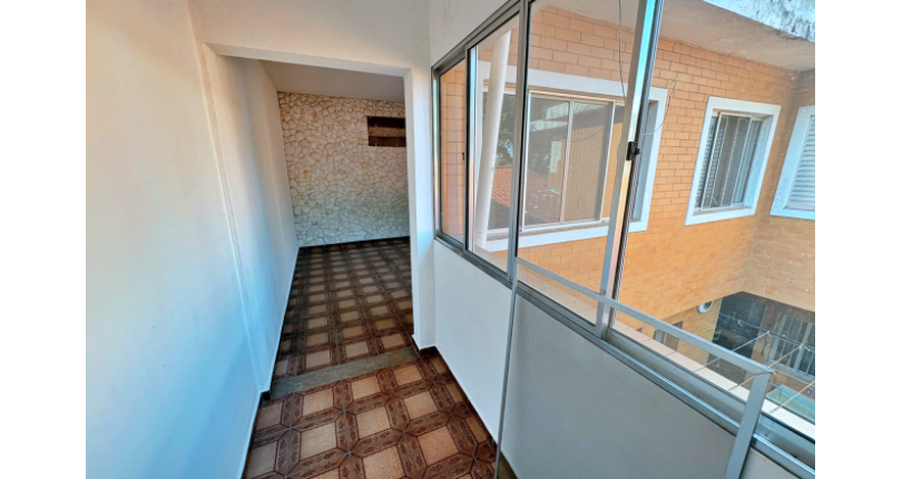 Casa Térrea à venda no Bairro do Parque São Domingos na Rua Professor José Maria Calazans Nogueira