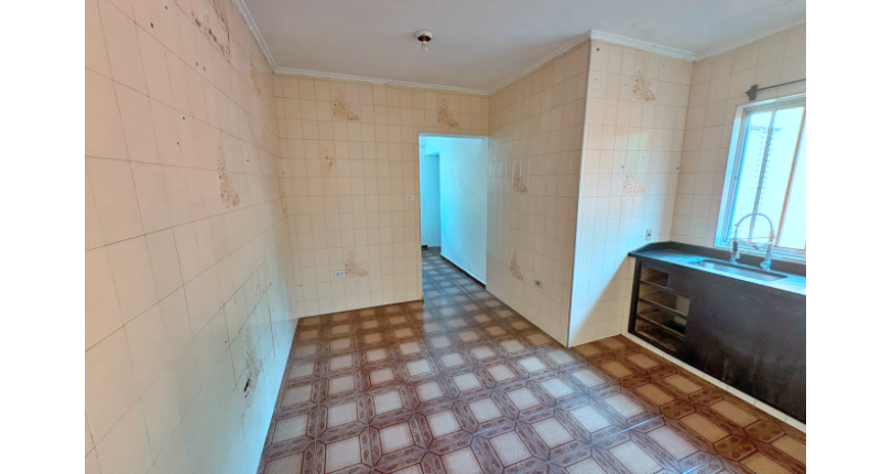 Casa Térrea à venda no Bairro do Parque São Domingos na Rua Professor José Maria Calazans Nogueira