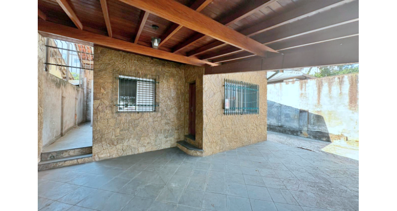 Casa Térrea à venda no Bairro do Parque São Domingos na Rua Professor José Maria Calazans Nogueira