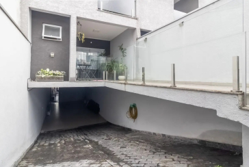 Sobrado à venda no Bairro do City Recanto Anastácio na Rua Miguel Calovini