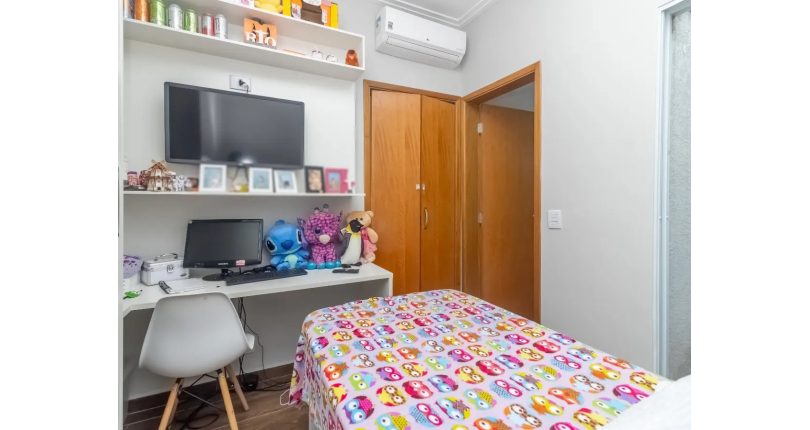 Sobrado à venda no Bairro do City Recanto Anastácio na Rua Miguel Calovini