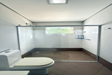 Sobrado à venda no Bairro do Parque Maria Domitila na Rua Manuel de Oliveira Rocha