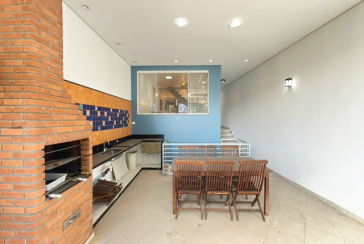 Sobrado à venda no Bairro do Parque Maria Domitila na Rua Manuel de Oliveira Rocha