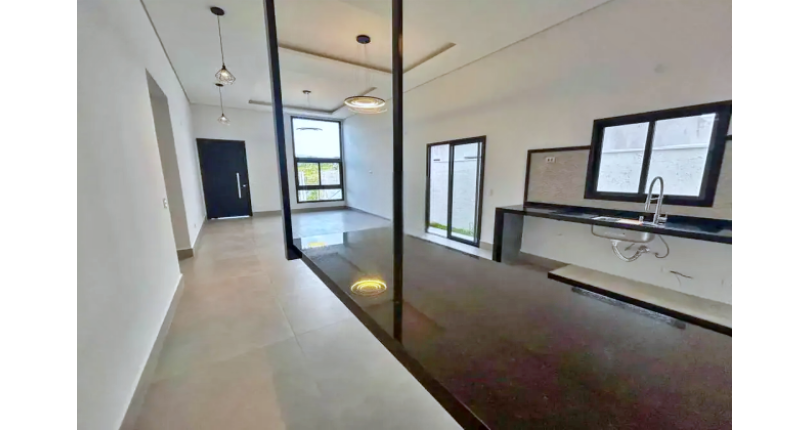 Linda Casa à venda em Itatiba no Residencial Fazenda Santa Rosa - Fase 1 na Avenida Carmelo Scarparo