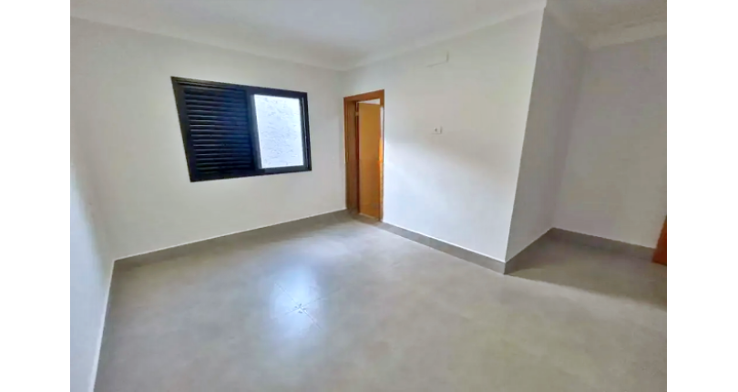 Linda Casa à venda em Itatiba no Residencial Fazenda Santa Rosa - Fase 1 na Avenida Carmelo Scarparo