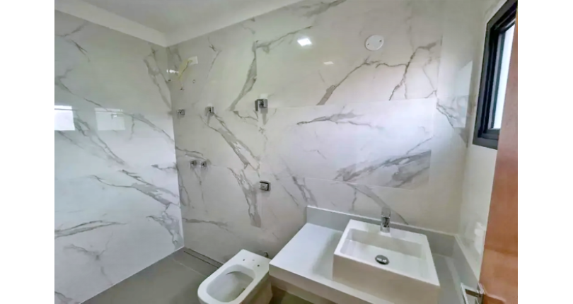 Linda Casa à venda em Itatiba no Residencial Fazenda Santa Rosa - Fase 1 na Avenida Carmelo Scarparo