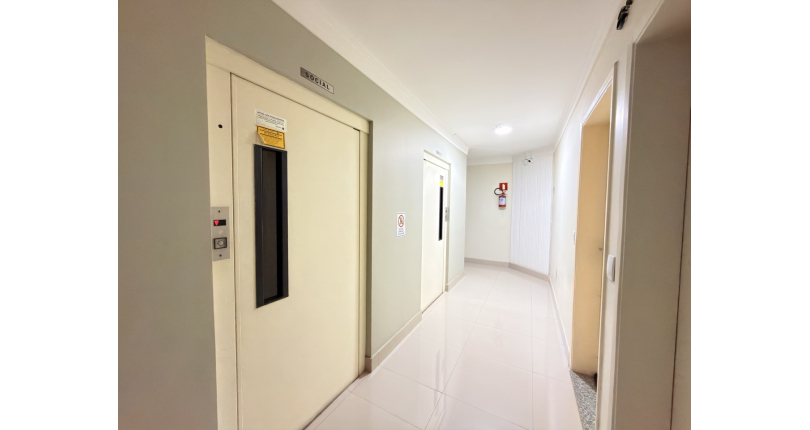 Apartamento à venda no Bairro do Jardim Regina na Avenida Agenor Couto de Magalhães 222,